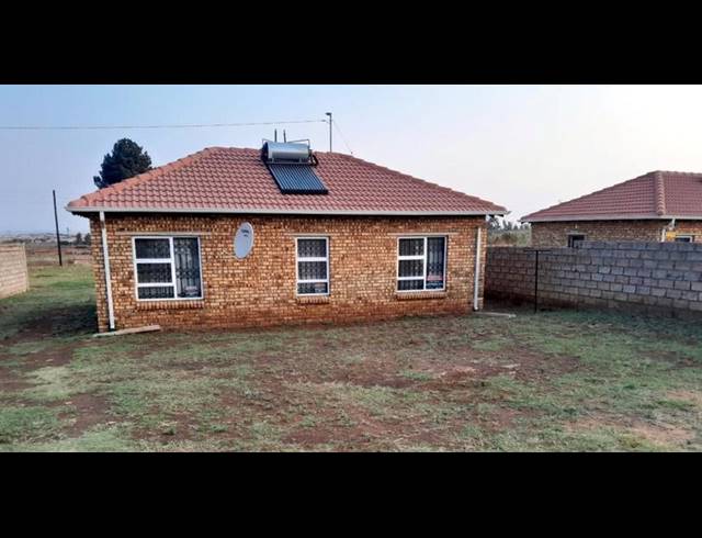 3 BEDROOM HOUSE FOR SALE IN ZUURBULT